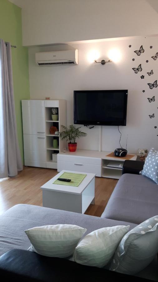 Ara Apartmani Makarska Exterior foto