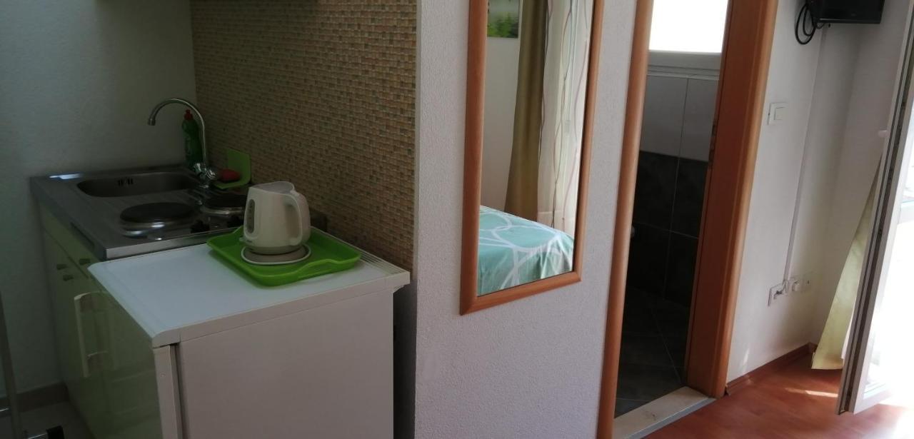 Ara Apartmani Makarska Exterior foto