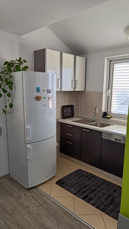 Ara Apartmani Makarska Exterior foto